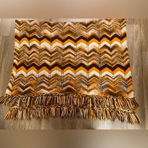 *SOLD* Authentic vintage hand-made crochet afghan throw blanket circa 1970s EUC